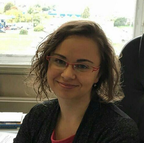 Елена Бережная