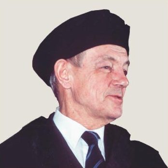 Кирилл Лавров